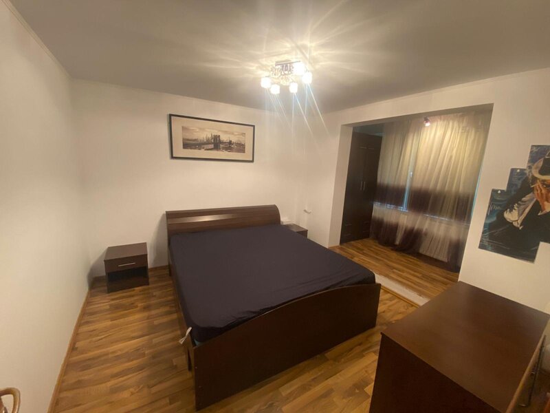 Theodor Pallady, Ozana, apartament 4 camere.